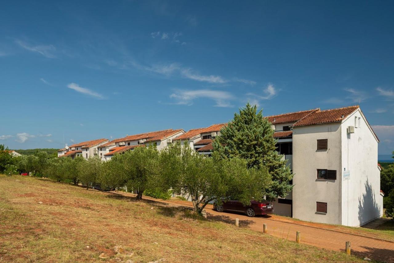 Apartments Hostin Garoful Duga Uvala Pavicini Exterior foto