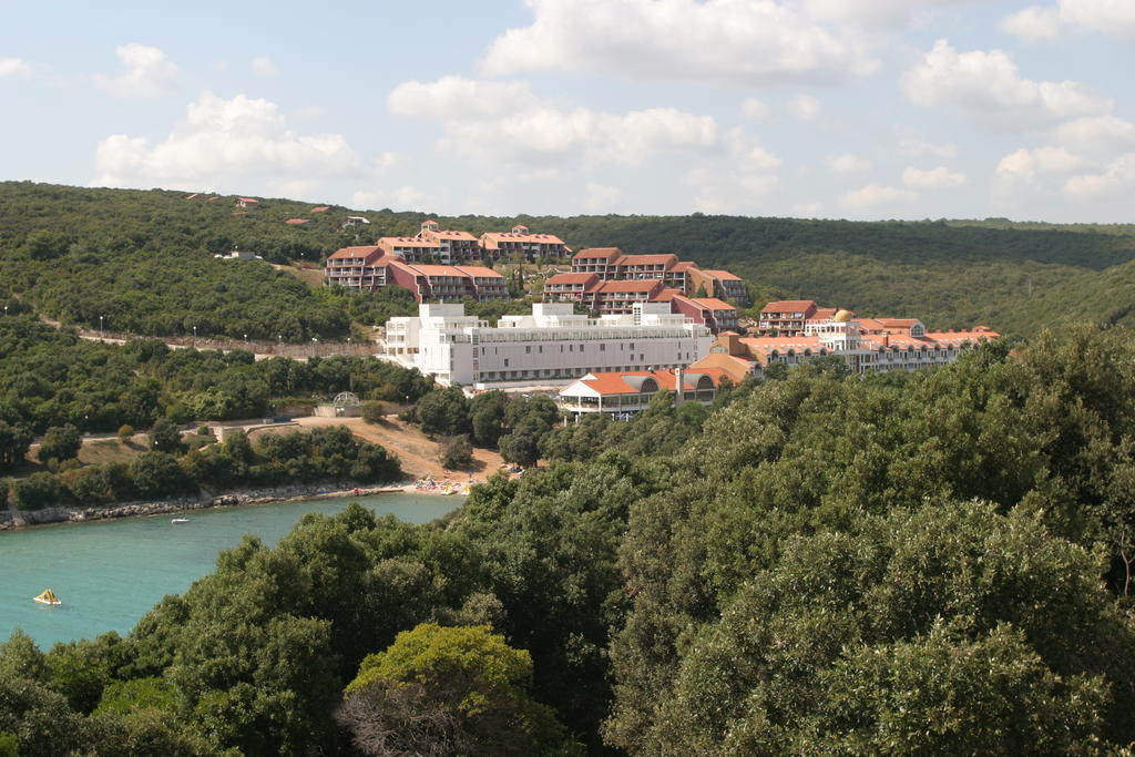 Apartments Hostin Garoful Duga Uvala Pavicini Exterior foto