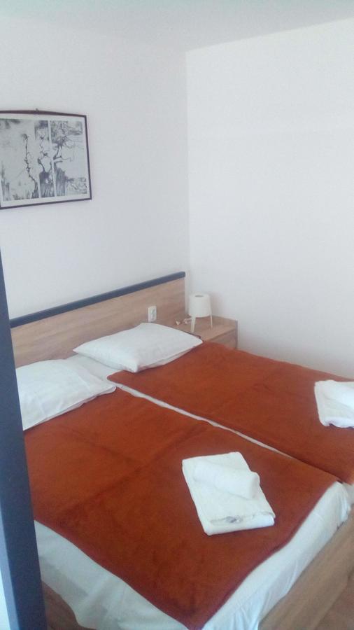 Apartments Hostin Garoful Duga Uvala Pavicini Exterior foto