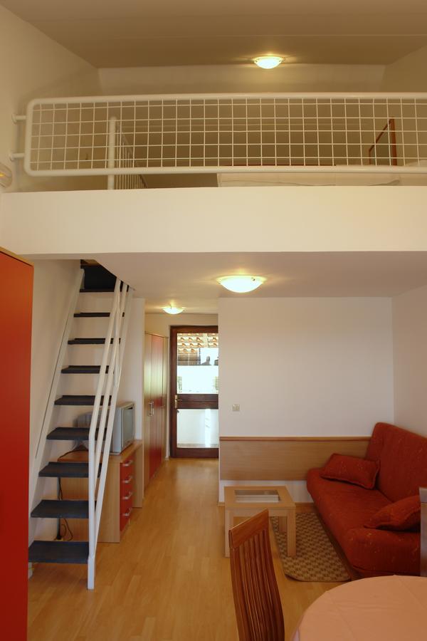 Apartments Hostin Garoful Duga Uvala Pavicini Exterior foto